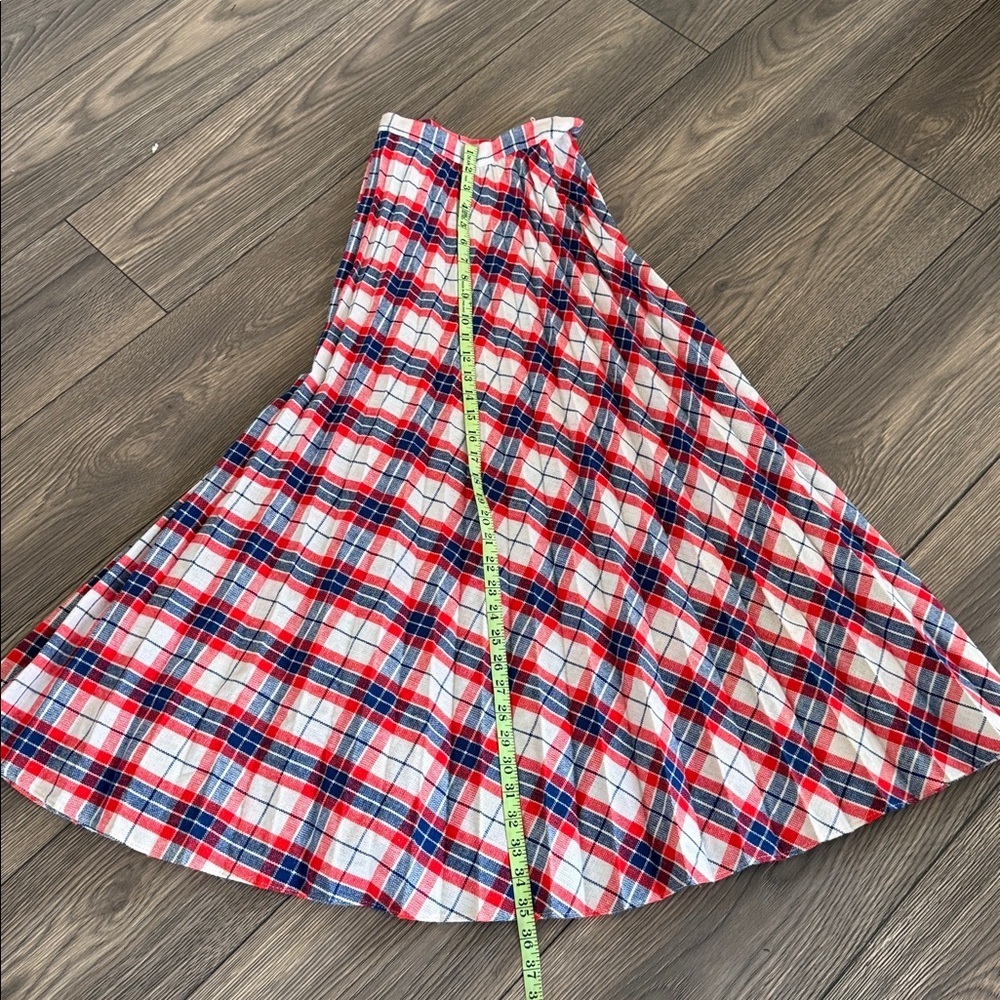 Vintage 1960’s Plaid pleated A-Line Skirt - Red white and Blue metal zipper - Picture 5 of 8
